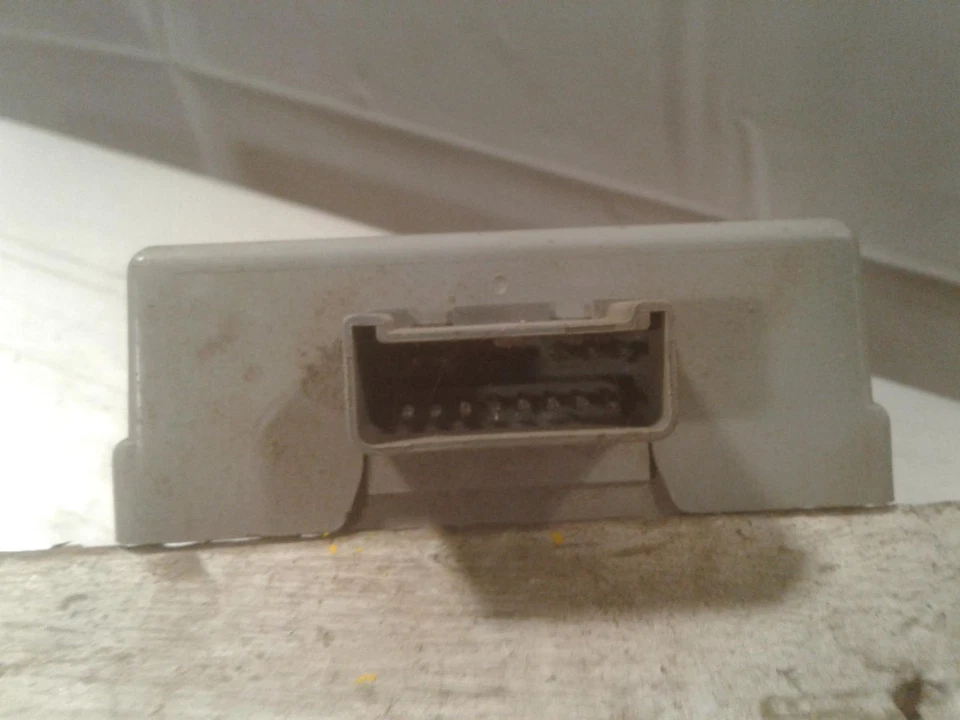 Used Power Steering Control Module fits: 1990 Lincoln continental Steeri - Image 2 of 4