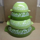 New ListingSet of 4 PYREX Green/Lime Spring Blossom Crazy Daisy Nest Bowls 441/442/443/444