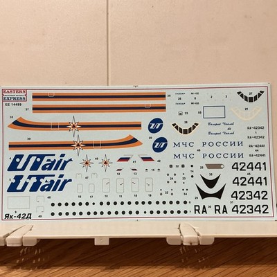 Modellflugzeug Decals Eastern Express Yakovlev Yak 42 UT Air im Maßstab 1:144 