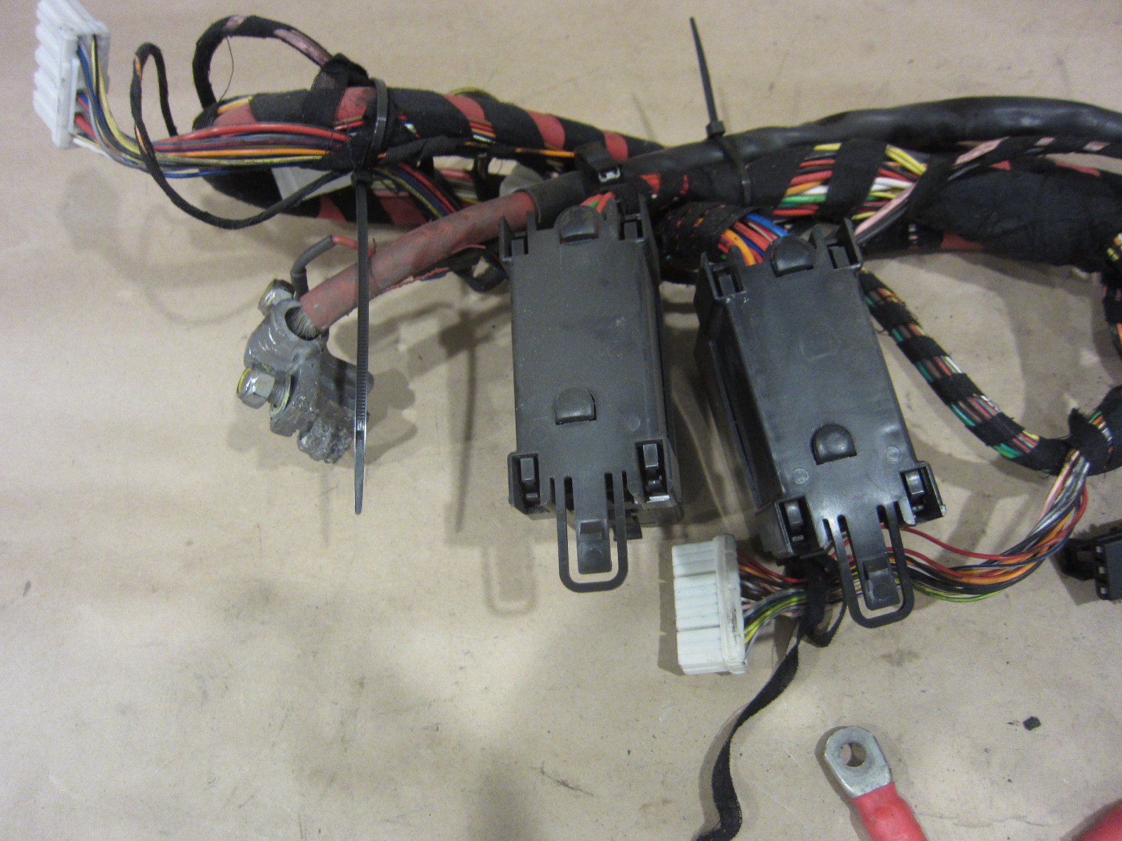Ferrari 360 Challenge, Modena - RH Rear Tunnel Cables/WireHarness - P/N 177913