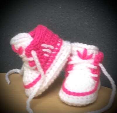 Crochet baby shoes Handmade crochet wool baby booties sneakers slippers
