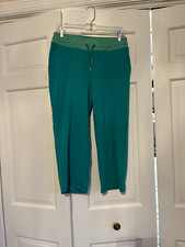 Weekends by Chicos Pull On Capri Crop Sz 0 NWT
