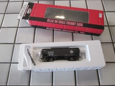 atlas ERIE hopper car HO SCALE