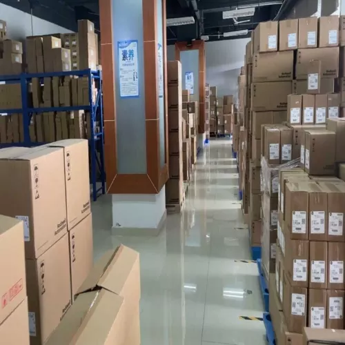 Sensor láser KEYENCE IL-300 1 pieza NUEVO EN CAJA - Imagen 4 de 7