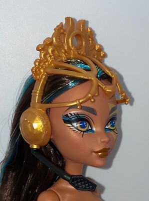 Monster High Skulltimate Mysteries Cleo de Nile Doll Outfit Headset Microphone