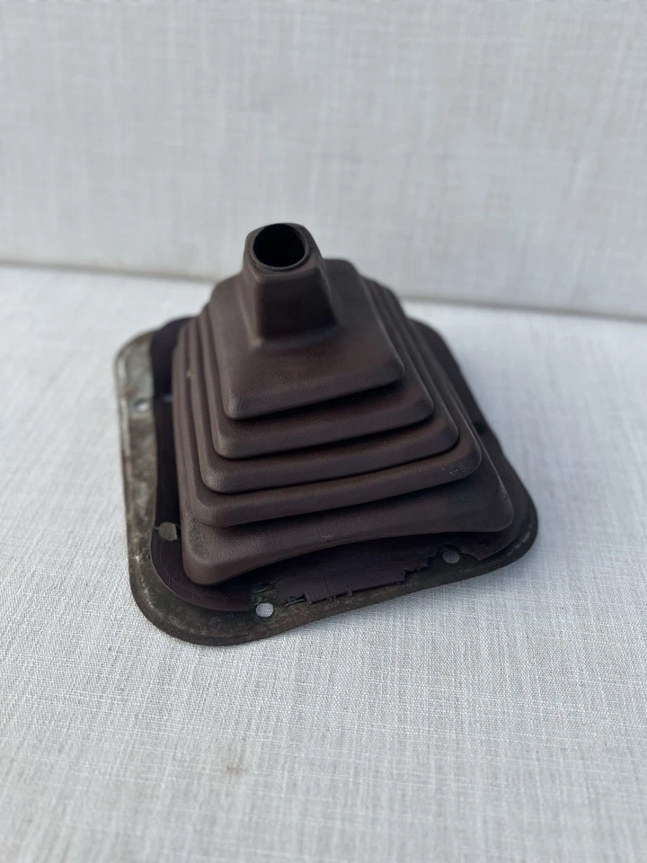 Nissan 1986-1995 camioneta pickup carrocería rígida palanca de cambios manual bota de goma OEM Foto 2 de 4