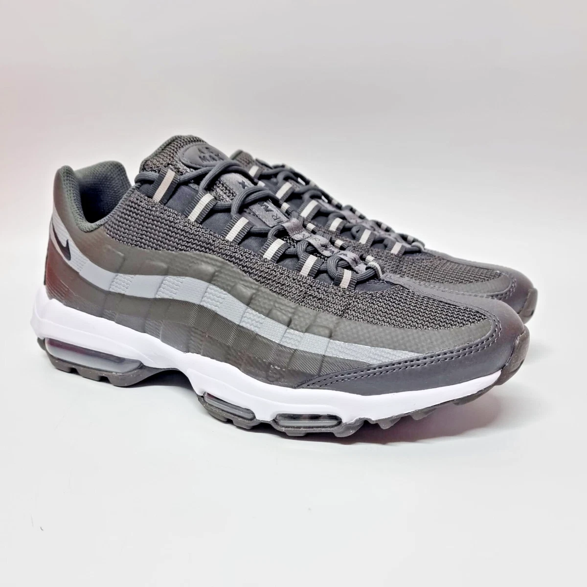 Nike Air Max 95 Ultra Medium Ash Particle Grey for Sale  display picture 1