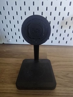 Quad Lock Dual Desktop Wireless Charger QLM 2DWC