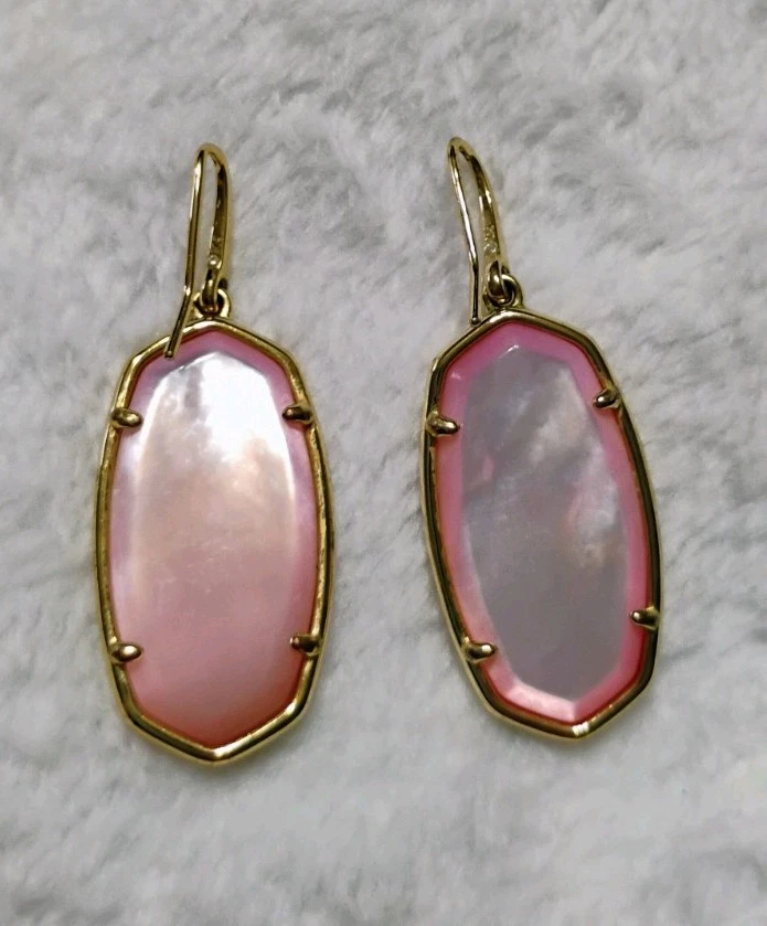 Pendiente Kendra Scott Enmarcado Dani Chapado en Oro 14k Peonía Madreperla  Foto 4 de 4