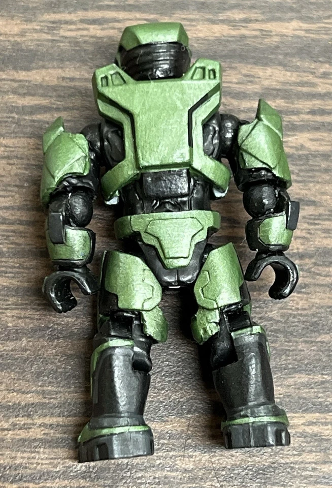 Halo Mega Construx Master Chief Custom - Imagem 2 de 3