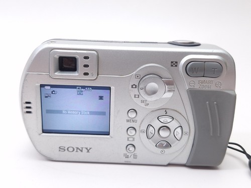 Appareil photo numérique Sony DSC-P32 3,2 mégapixels Smart Zoom *PAS DE ZOOM* - Photo 3 sur 9