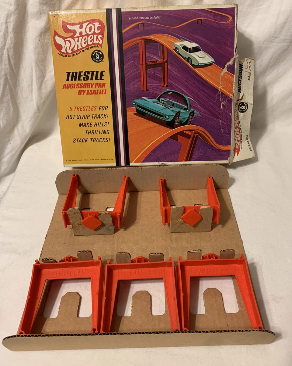 RARE 1968 HOT WHEELS Race Track Trestle Accessory Pak in