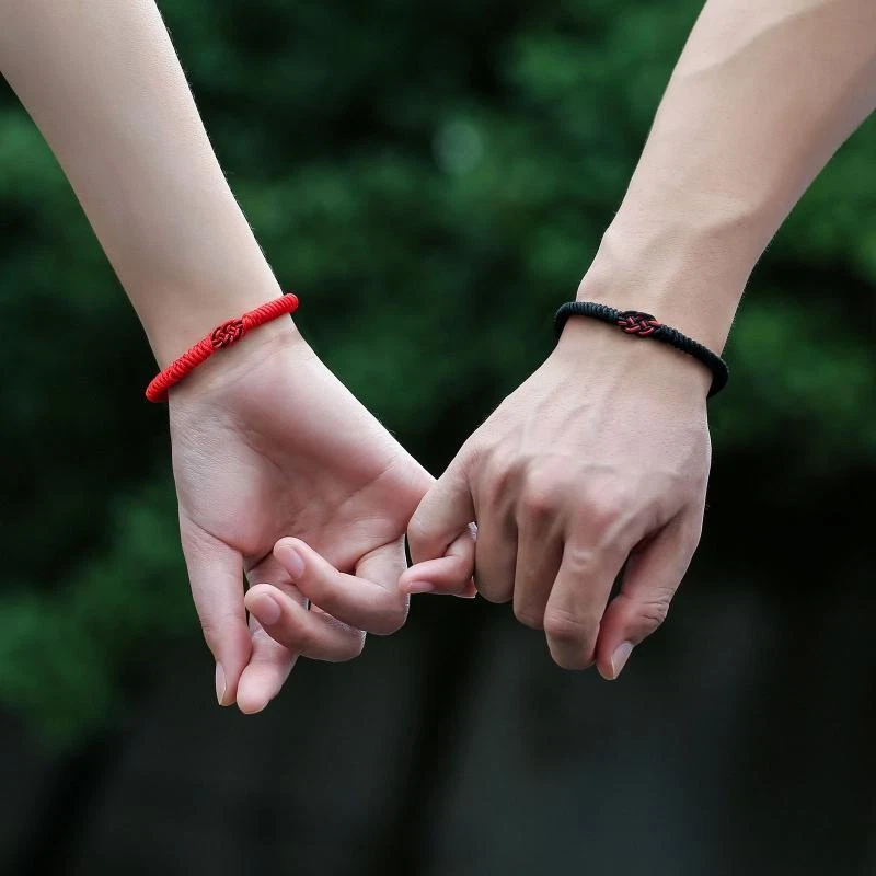 Couple hand sale bracelet