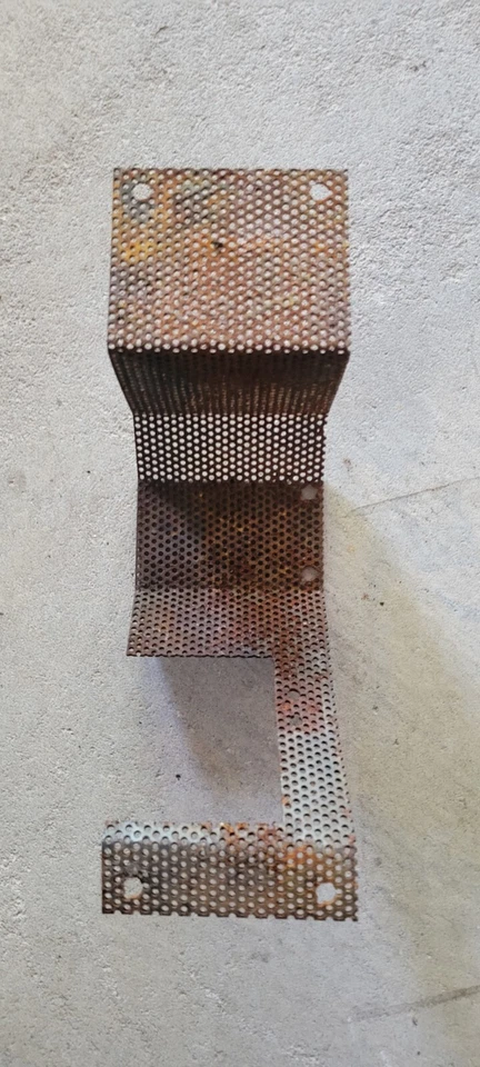 Cubierta protectora de toma de fuerza delantera Ford GT65 / GT75 / GT85 / GT95 Foto 2 de 2