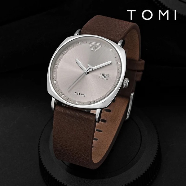Reloj de Hombre Minimalista Deportivo con Calendario de Cuero Casual de Cuarzo 2