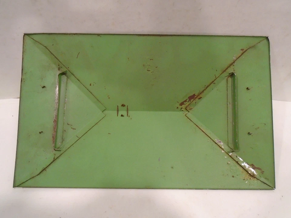 VINTAGE AMERICAN FLYER S GAUGE GREEN METAL ROOF FOR MYSTIC STATION - Image 2 of 4