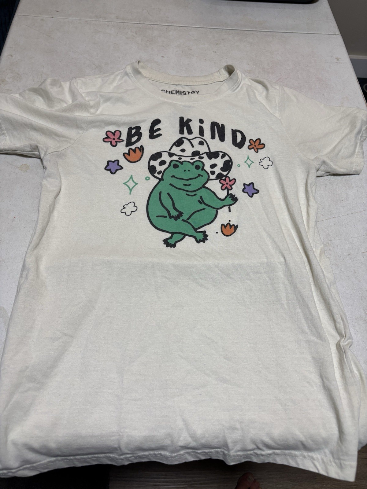 ALTRA T shirt uomo chimica media essere gentili gli uni con gli altri maglietta bianca cowboy rana