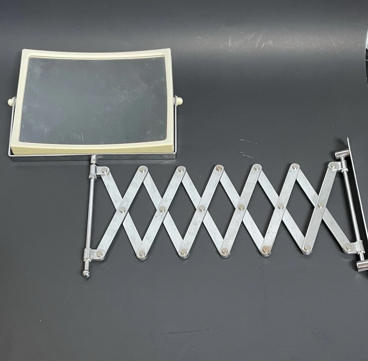 VTG Accordion Wall Mount Pivoting Make Up Vanity Mirror Scissor MCM Bathroom
