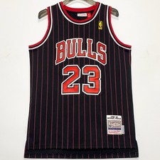 Michael Jordan's Popularity Soars Among Collectors as he Prepares to Enter the Hall 5