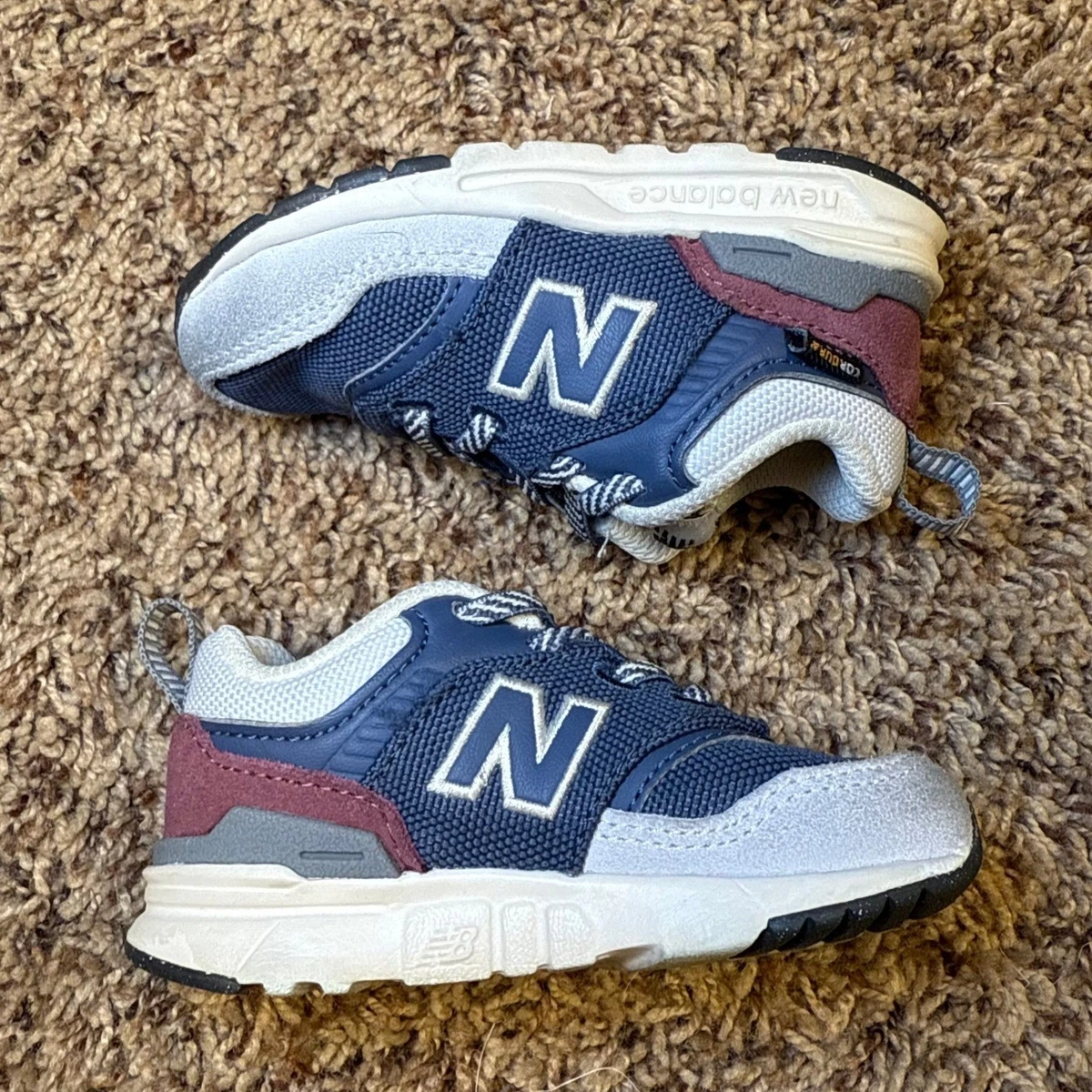 New Balance 997H Toddler Size 5 Sneakers Navy Blue Burgundy Bungee