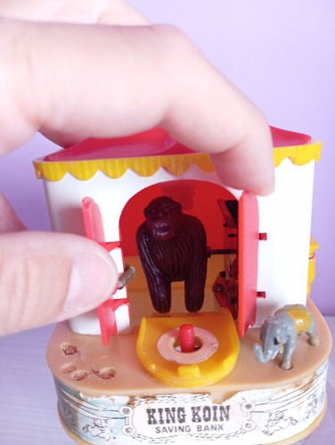 π₯π₯π₯ King Koin Saving Bank Jasco 1977 Vintage - Salvadanaio funzionante π₯π₯π₯ - Foto 7 di 7
