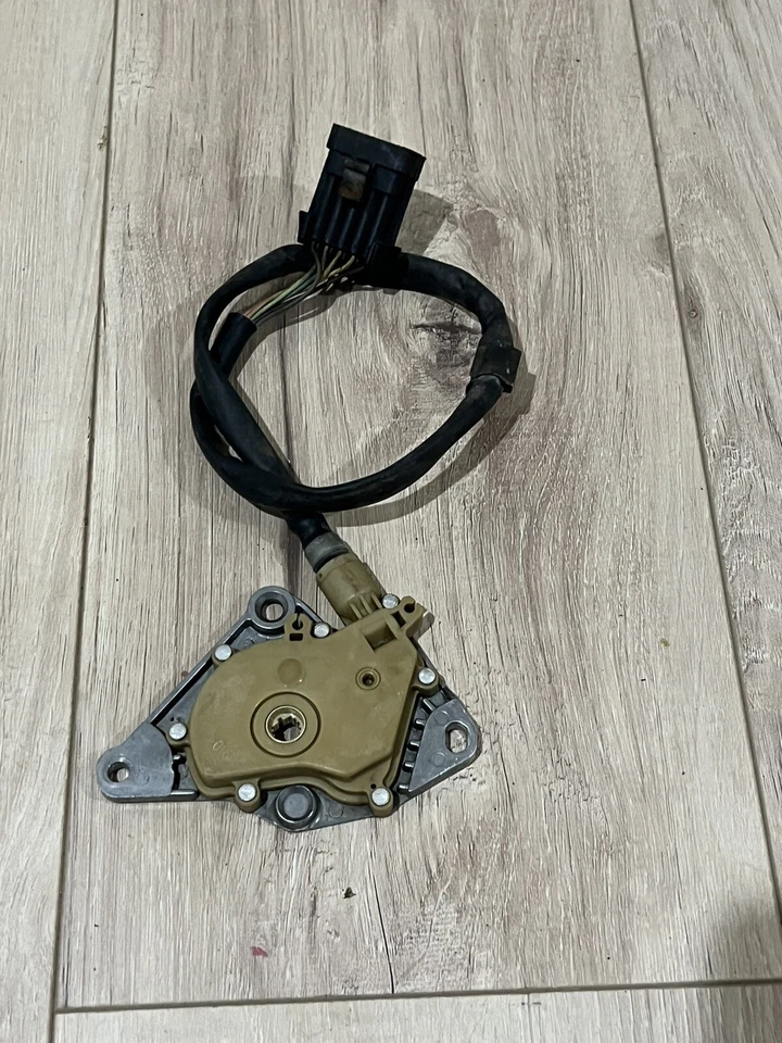 98-03 JAGUAR XJ8 XJR XK8 VANDEN PLAS NEUTRAL SAFETY SWITCH SENSOR LJA6201AD OEM - Image 3 of 4