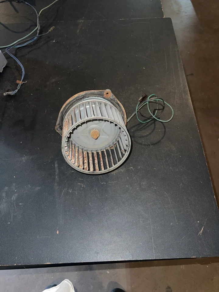 Motor ventilador soplador camioneta Dodge 1972-1980 con aire acondicionado PN 3556602 Mopar 73 74 75 76 78 Foto 2 de 4