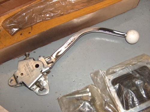 Ford Toploader Hurst Syncro/Loc Dual Pattern 3 Speed Shifter w/Linkage 290-6220 - Picture 12 of 22