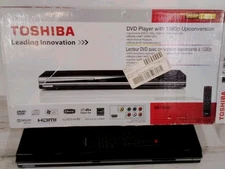 Toshiba DVD Player  1080 Conversion With Remote Original Box