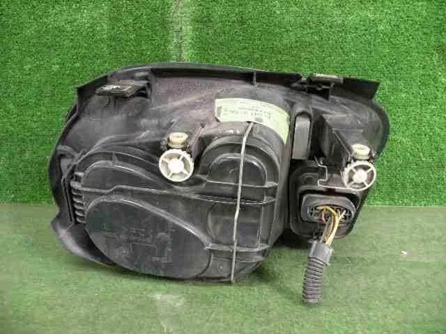 VOLKSWAGEN Golf 2000 Left Headlight [Used] [PASKU467043] - image 3 of 4
