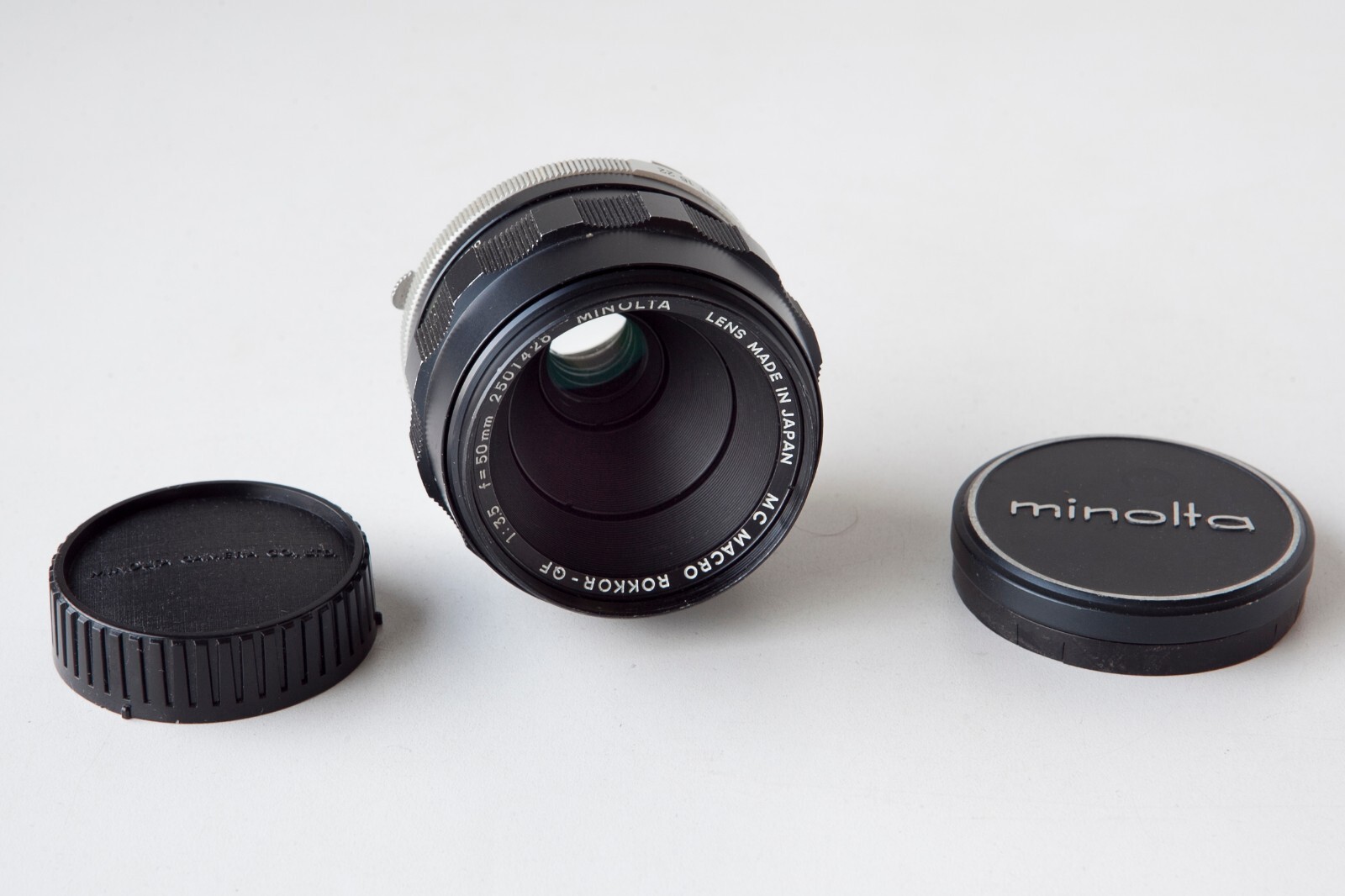 Minolta MC MACRO Rokkor-QF 50mm f3.5 Lens w/ Case, Caps & Owner's Manual