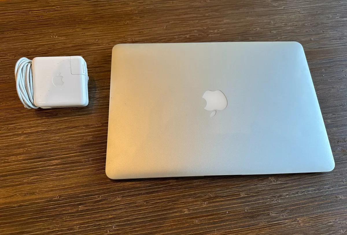 MacBook Air (13-inch, 2017)