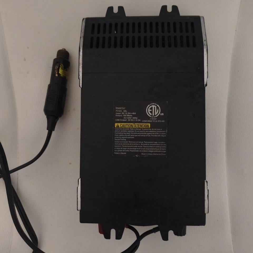 Stanley 500 Watt Car Converter 2×120 Valt Outlets+1 USB Charger FOR PARTS - Image 2 of 4