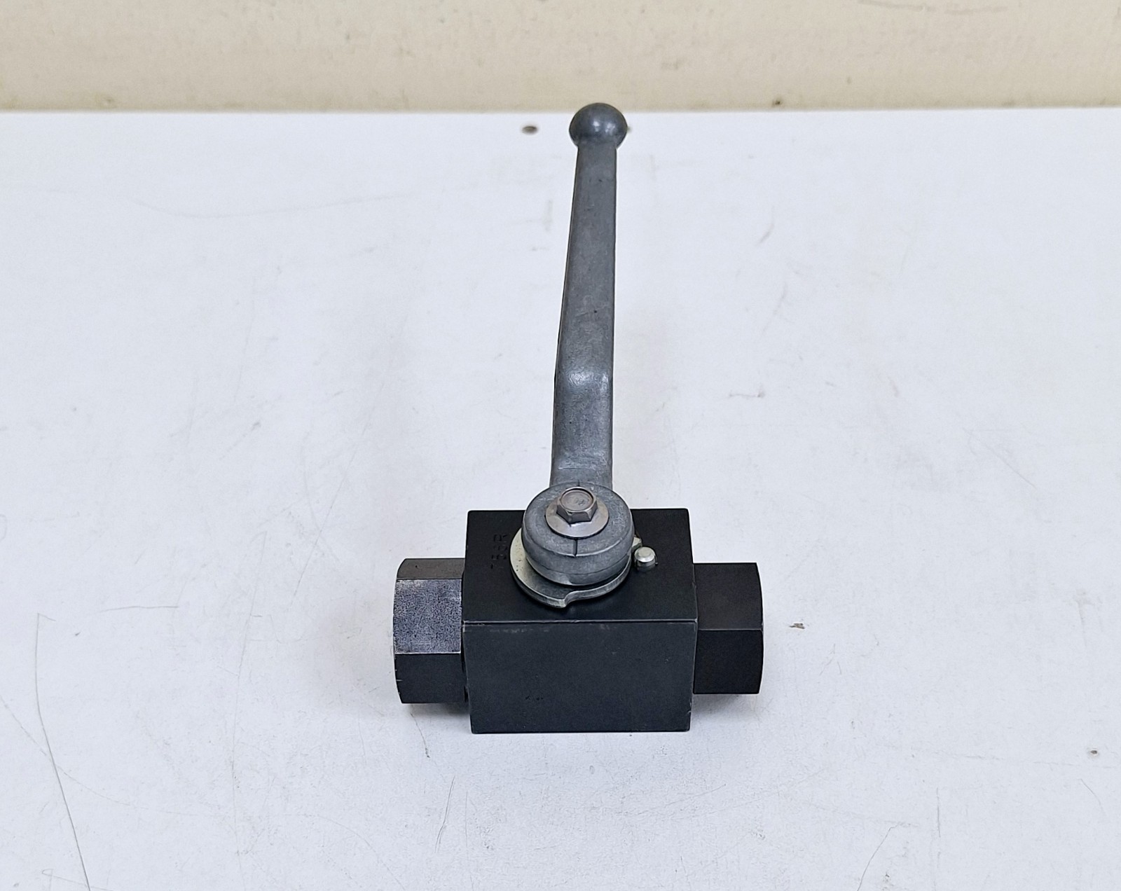 Parker BZ 09/18 / KH1/1X / PN500 1123 High Pressure Ball Valve