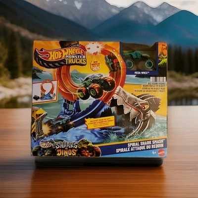 Fast Post Christmas Toy Hot Wheels Monster Trucks Spiral Shark Smash Track Set