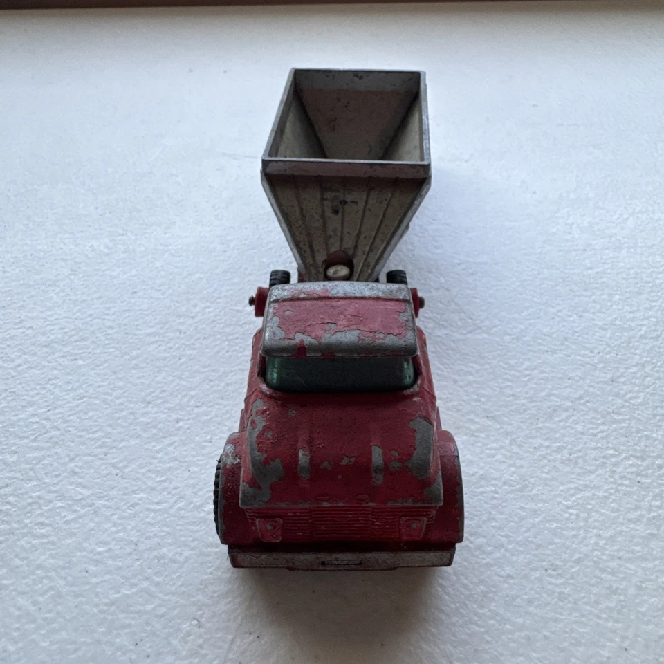 Matchbox Lesney Major Pack #M4 Fruehauf Hopper VTG Vintage Collectible Toy Truck - Image 4 of 4