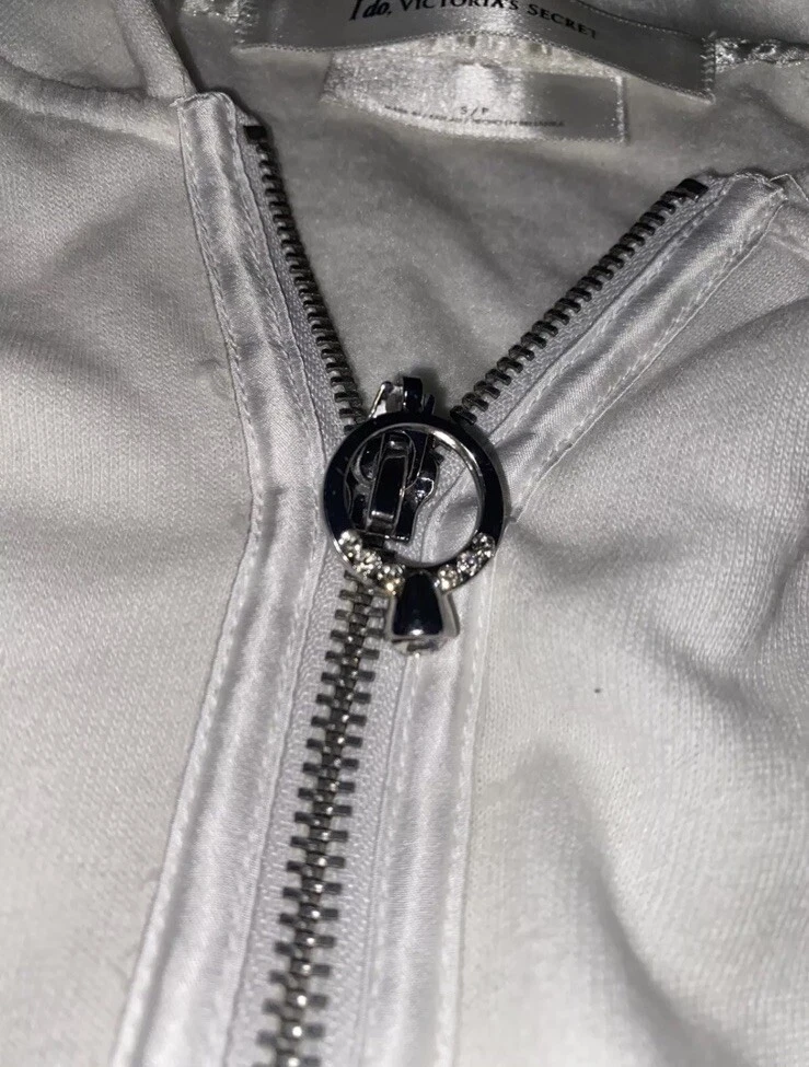 UNDERCOVER Felpa con cappuccio e zip anello diamante bianco Victoria's Secret Bride 'I Do' taglia L