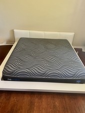 Sealy Premium Silver Chill 14-inch Plush Hybrid Cooling Mattress King Size