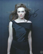 Alicia Silverstone Signed Autographed SEXY 8x10 Photo with COA/Matching Hologram
