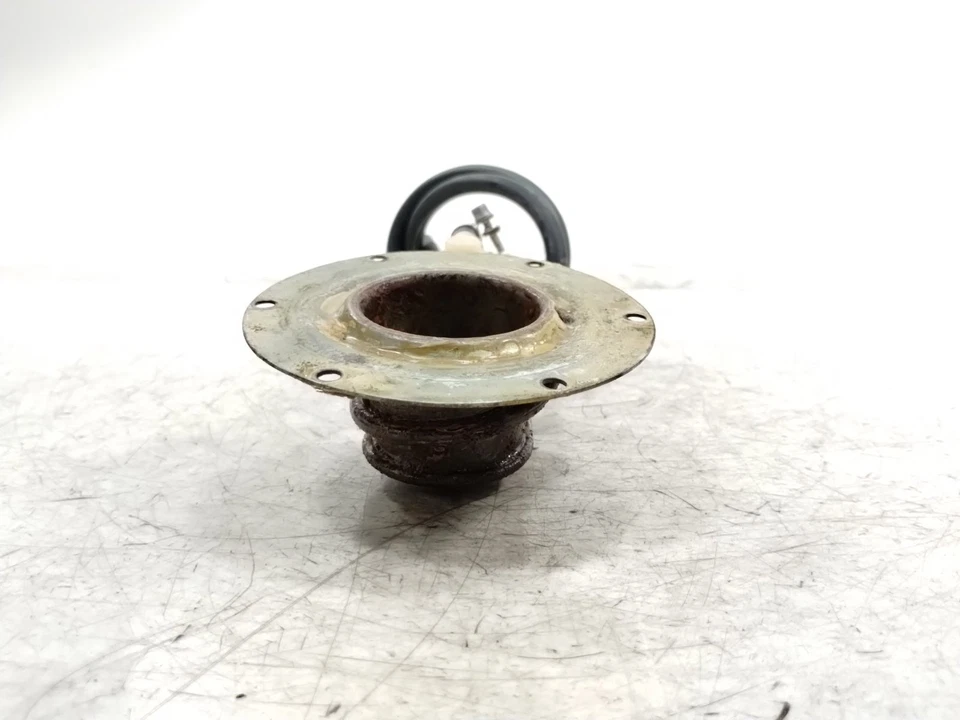 2005 05 BMW R1200 CL C Gas Fuel Level Sending Unit Breather Filler Float Neck - Image 2 of 4