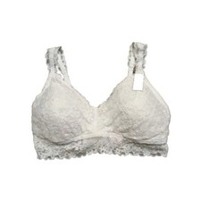 No Boundaries Women  s Lace Convertible Bralette Wireless Removable Pads White S