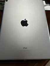 Apple iPad Pro (10.5-inch) A1701 64 GB, Wi-Fi, 10.5 in - Silver