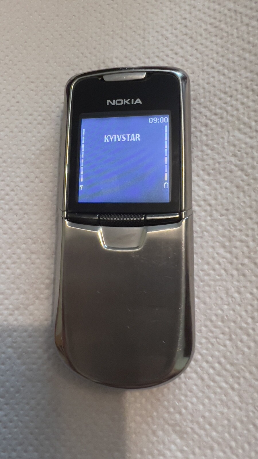 Nokia 8800 Ukrainian Classic Silver Exclusive RARE "Grade B" condition