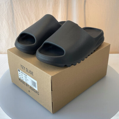 Yeezy Slide Onyx, EUR 44 1/2 - US 10 - UK 10 - HQ6448