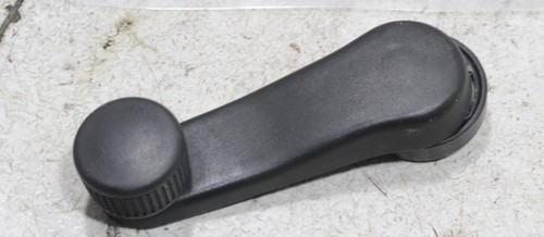 VW Golf 3 Cabrio 1E Bj 94 Fenster Kurbel vorne Re Li passend #110632-F436