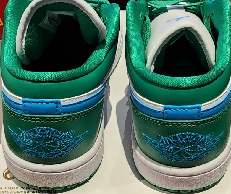 Nike Air Jordan 1 Low Lucky Green Aquatone DC0774-304 Women's Size