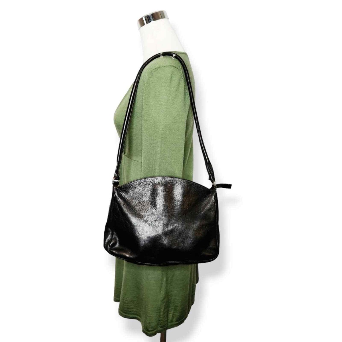 最終価格⭐︎安心鑑定付！美品！ FURLA 黒 ビジネスバッグ 保存袋付き FURLA ビジネスバッグ 黒 - メルカリ