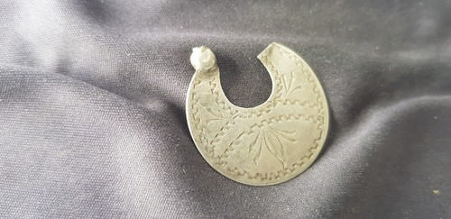 Beautiful very old Silver earring 1.46g. Please read description. L118d