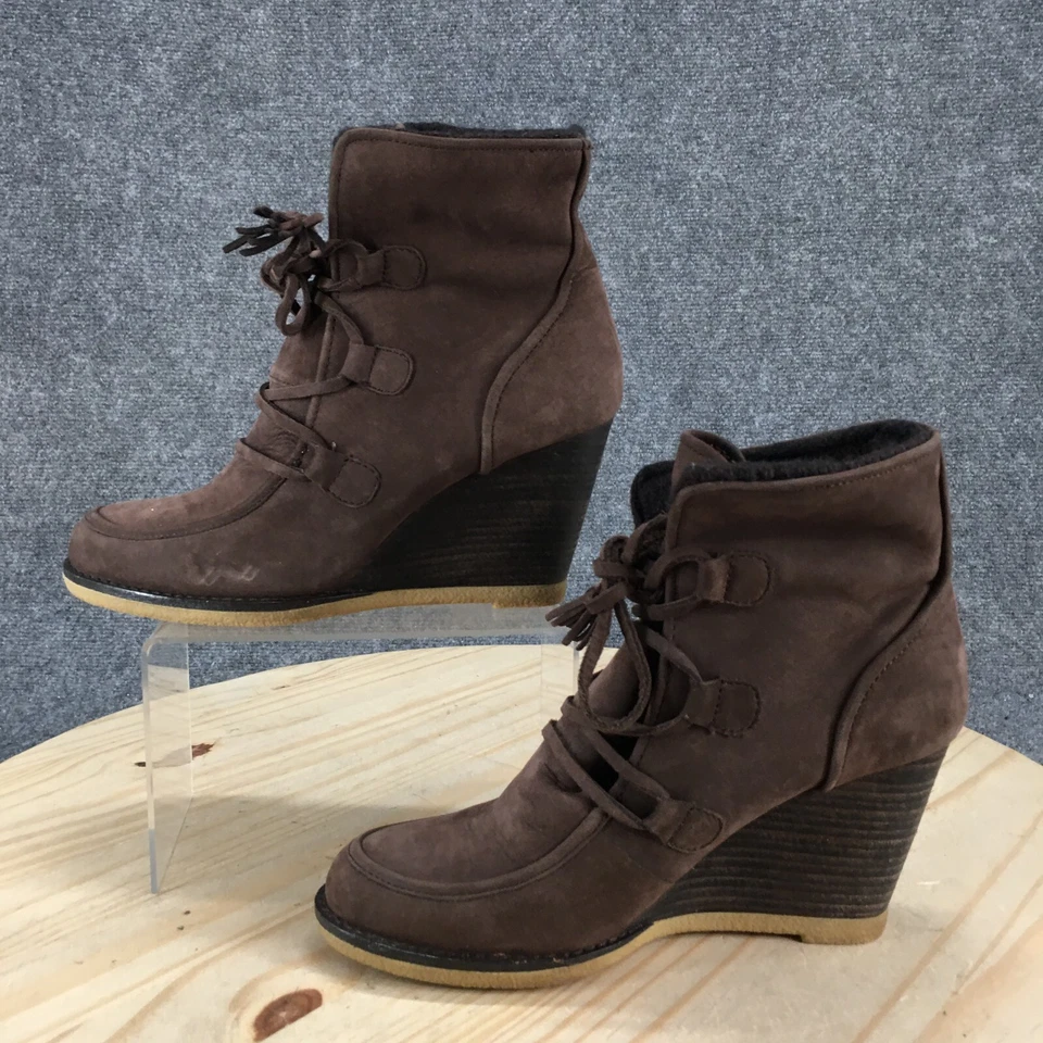 Lands End Boots Womens 9.5 B Ankle Bootie Brown Leather Knit Cuff Lace Up Wedge - Image 2 of 4