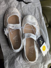 Art Class Shoes Kids Size 1 White Madeline Lace Espadrille Flats
